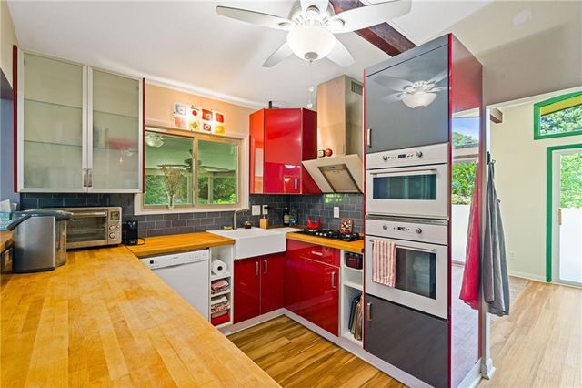 3599 Summitridge Drive, Atlanta, GA 30340