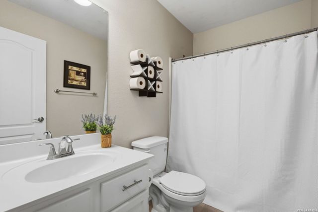 5402 Stormy Autumn, San Antonio, TX 78247