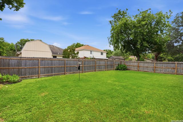 5402 Stormy Autumn, San Antonio, TX 78247