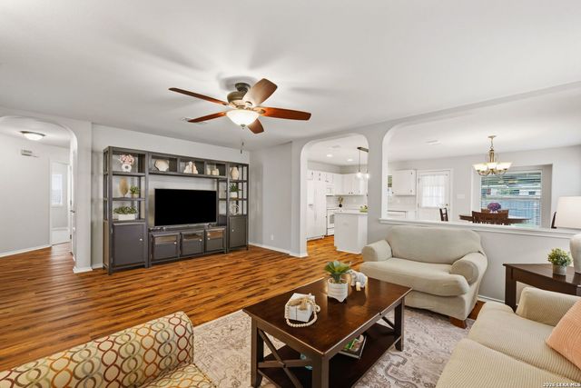 5402 Stormy Autumn, San Antonio, TX 78247