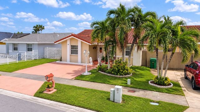 2421 SW 142nd Pl, Miami, FL 33175