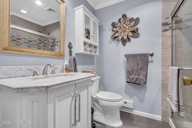 301 Clearstream Road, Jackson, NJ 08527