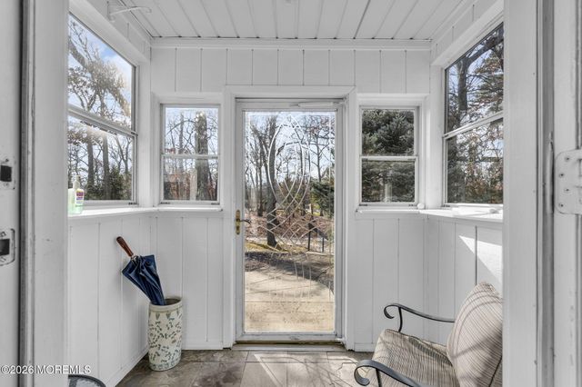 301 Clearstream Road, Jackson, NJ 08527
