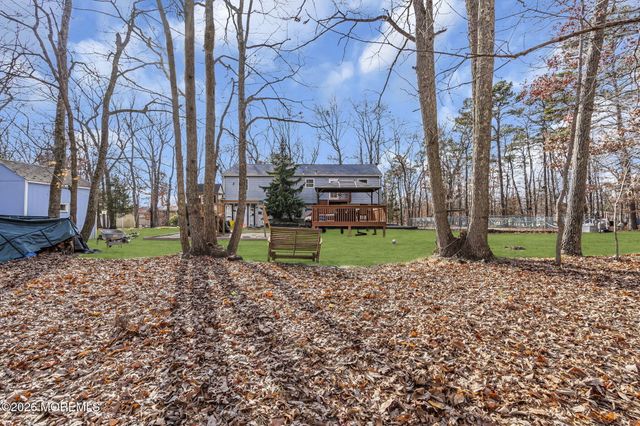 301 Clearstream Road, Jackson, NJ 08527