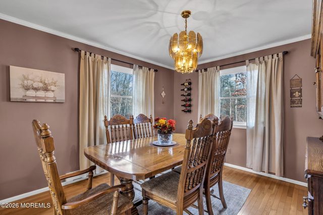 301 Clearstream Road, Jackson, NJ 08527