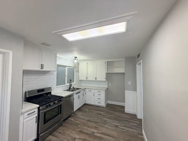 2203 Dennis Drive, Selma, CA 93662
