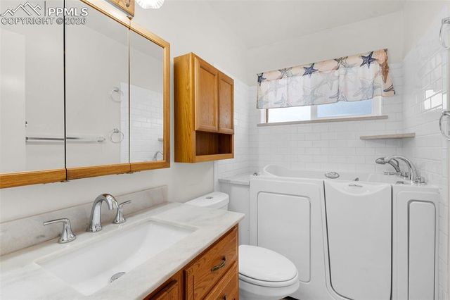 1115 Kingsley Drive, Colorado Springs, CO 80909