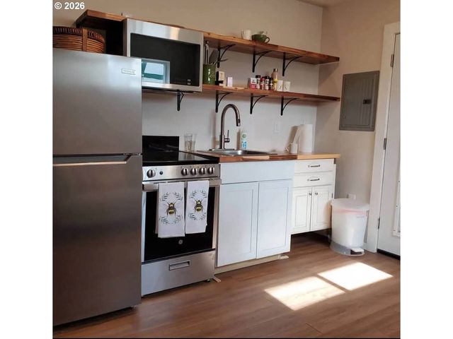 4210 Ne 158TH Ave, Vancouver, WA 98682