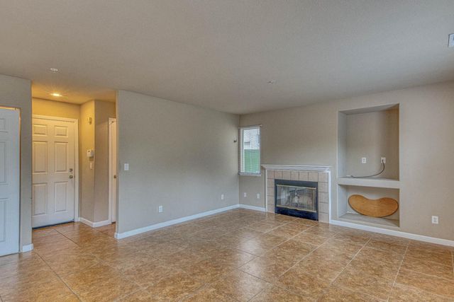 1185 Raven Court, Salinas, CA 93905