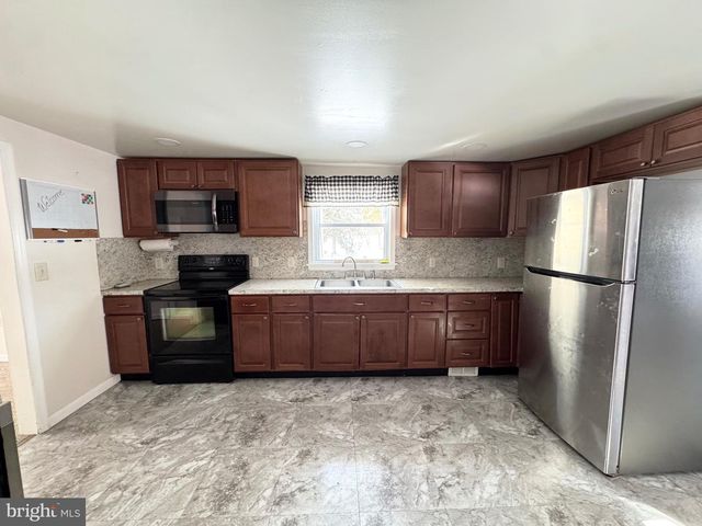 129 ROGERS AVE, Millville, NJ 08332