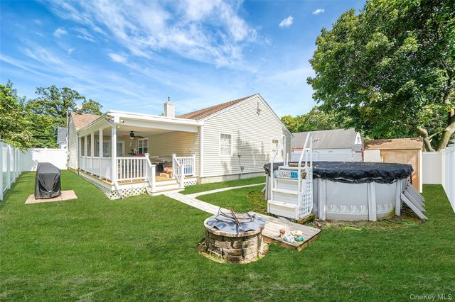 12 Edwin Street, Bay Shore, NY 11706