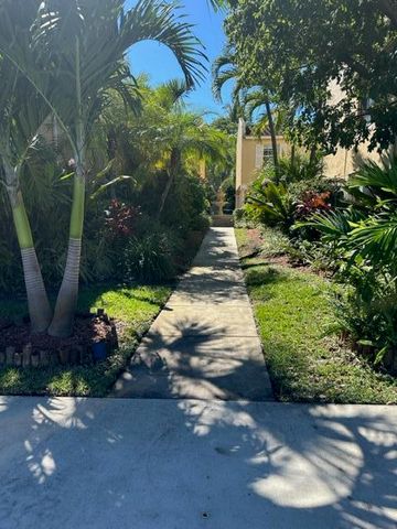 1110 Lake Shore Drive 103, Lake Park, FL 33403