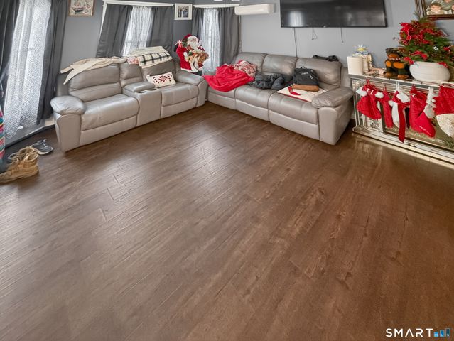 36 Marion Avenue, Waterbury, CT 06708