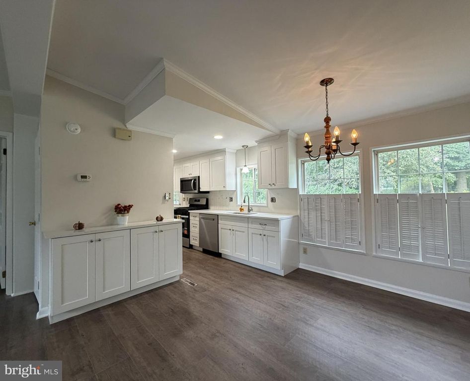 24 SHAGBARK CT E, HARLEYSVILLE, PA 19438 — photo 3