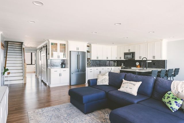 350 Revere Beach Blvd 6-5L, Revere, MA 02151