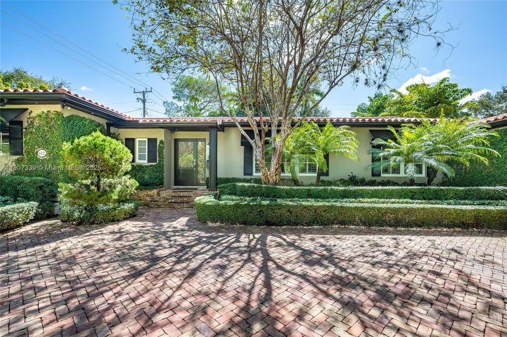 612 Catalonia Ave, Coral Gables, FL 33134