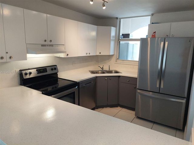 8655 SW 152nd Ave 141, Miami, FL 33193