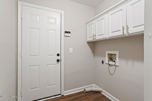 238 Village Cove, Pearl, MS 39208