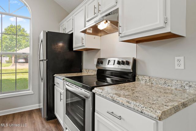 238 Village Cove, Pearl, MS 39208