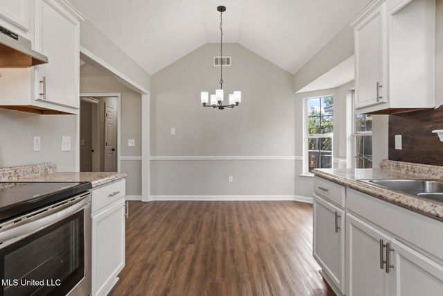 238 Village Cove, Pearl, MS 39208