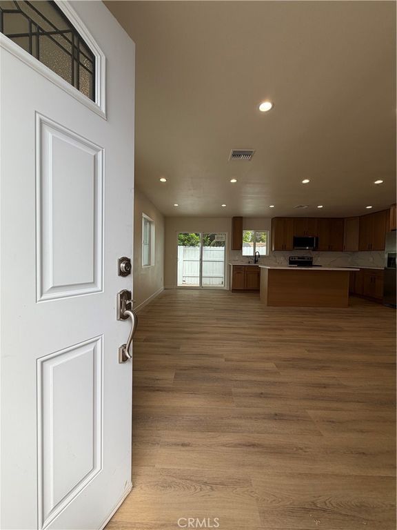 8828 N Odessa Avenue ADU, North Hills, CA 91343