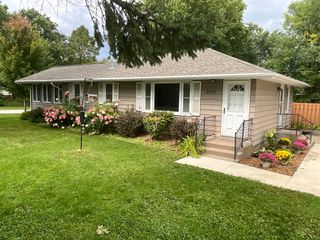 2555 Upper Afton Road E, Maplewood, MN 55119