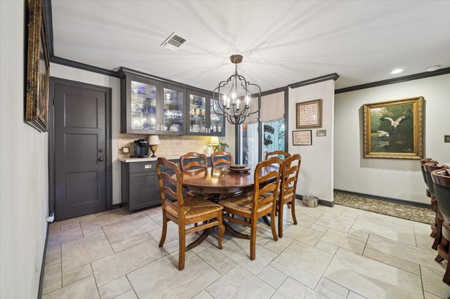 14 Stonegate Drive, Houston, TX 77024