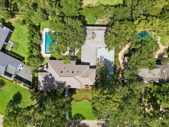 14 Stonegate Drive, Houston, TX 77024