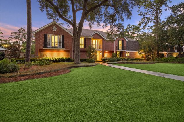 14 Stonegate Drive, Houston, TX 77024
