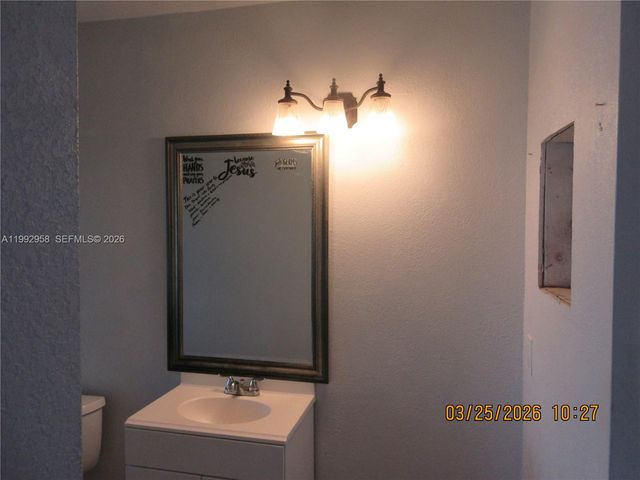 18420 SW 129th Ave, Miami, FL 33177