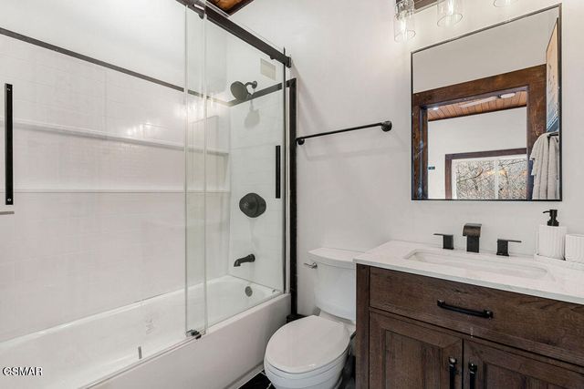 1211 Big Oak Court, Gatlinburg, TN 37738