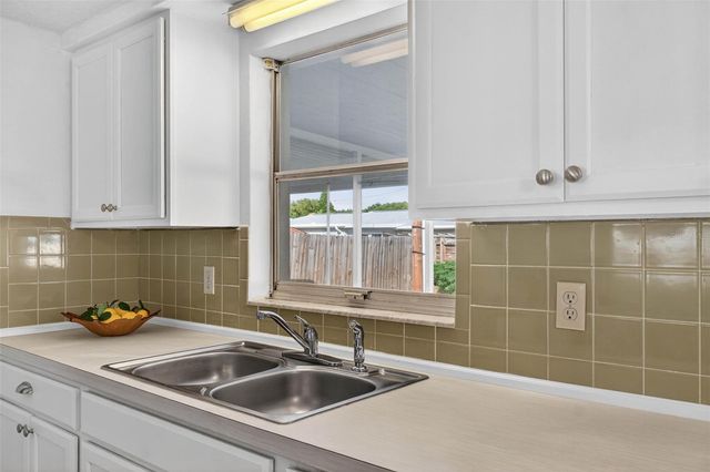 3632 PENSDALE DRIVE, New Port Richey, FL 34652