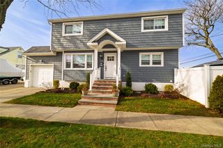 2778 King Street, Oceanside, NY 11572
