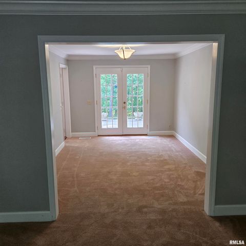 309 W EAGLE NEST Road, Dunlap, IL 61525