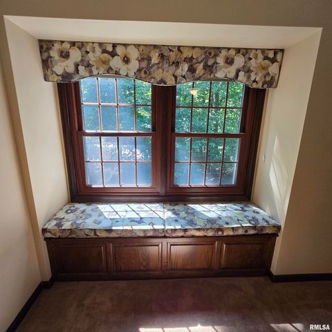 309 W EAGLE NEST Road, Dunlap, IL 61525