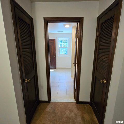 309 W EAGLE NEST Road, Dunlap, IL 61525