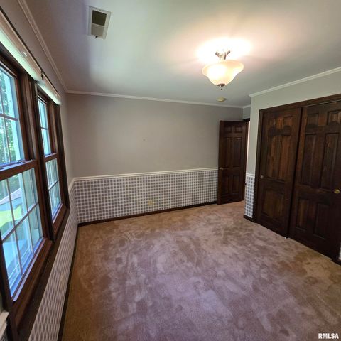 309 W EAGLE NEST Road, Dunlap, IL 61525