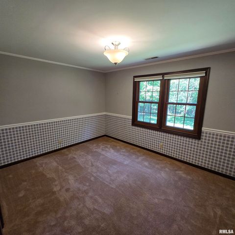 309 W EAGLE NEST Road, Dunlap, IL 61525