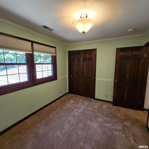 309 W EAGLE NEST Road, Dunlap, IL 61525