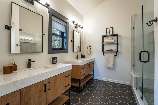 172 Basque, Truckee, CA 96161