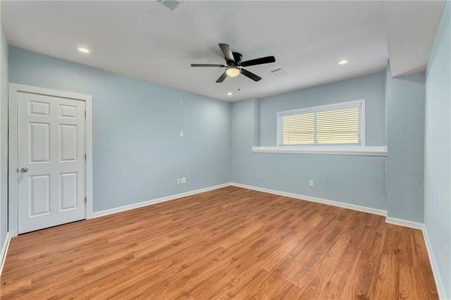 11915 N Holmes Court, Kansas City, MO 64155