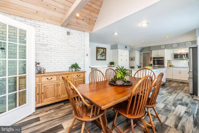 1002 MANSION VIEW DR, West Chester, PA 19382