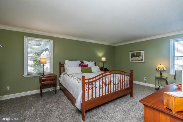 1002 MANSION VIEW DR, West Chester, PA 19382