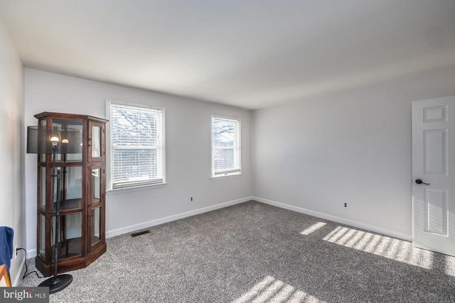 1002 MANSION VIEW DR, West Chester, PA 19382