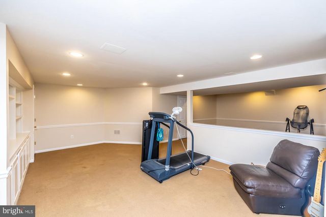 1002 MANSION VIEW DR, West Chester, PA 19382