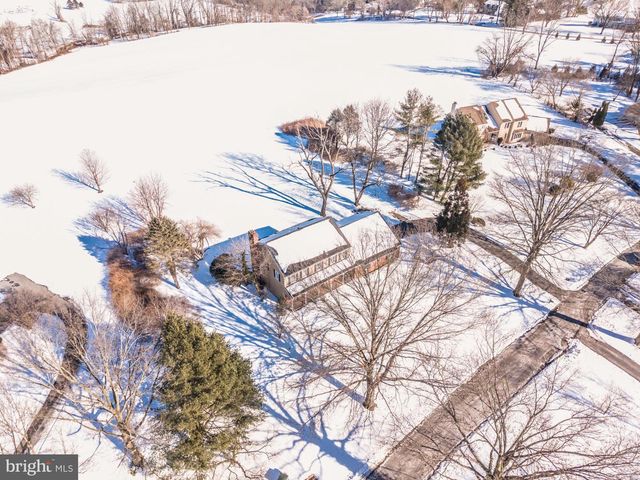 1002 MANSION VIEW DR, West Chester, PA 19382