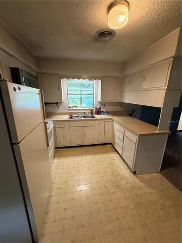 4506 NE 11TH STREET, Ocala, FL 34470