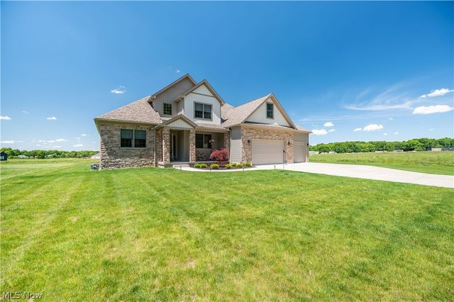 7080 S Palmyra Road, Canfield, OH 44406