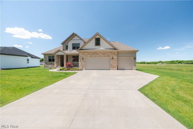 7080 S Palmyra Road, Canfield, OH 44406