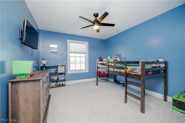 7080 S Palmyra Road, Canfield, OH 44406